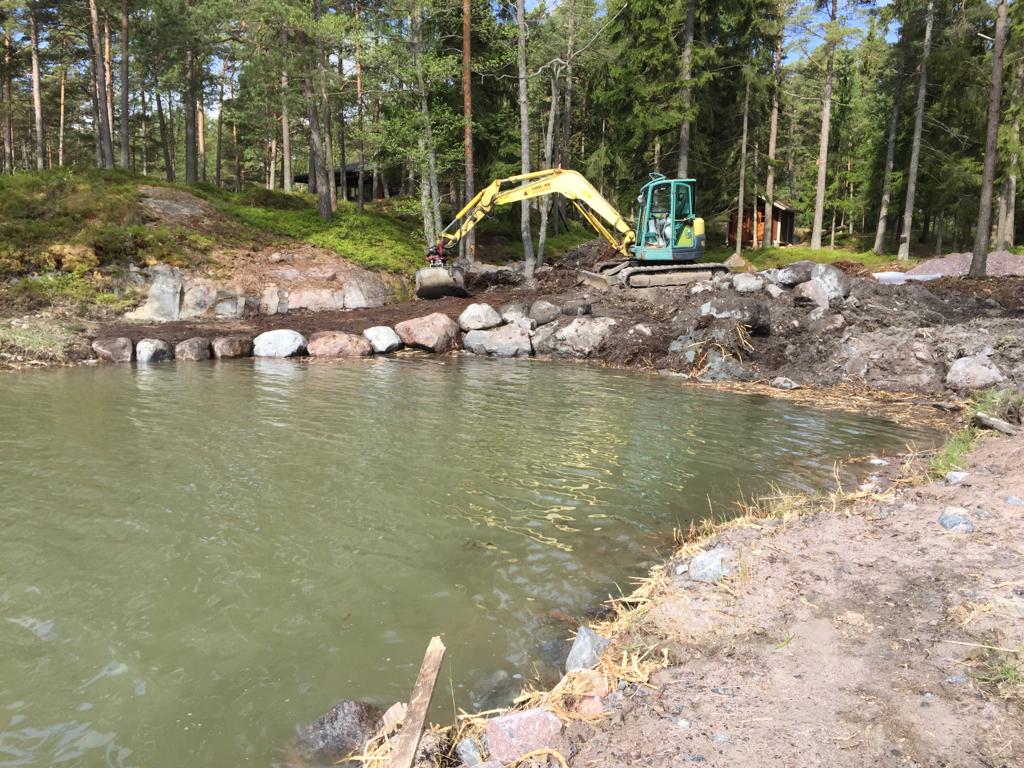 Piharakentaminen