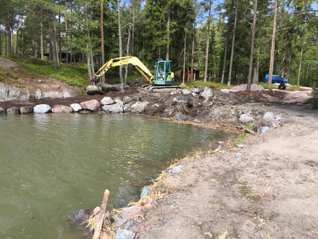 Piharakentaminen