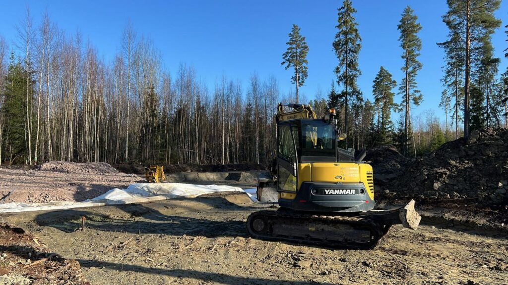 Kaivinkone talopohjalla